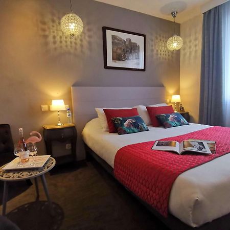 Brit Hotel Acacias อาร์ลส์ ภายนอก รูปภาพ