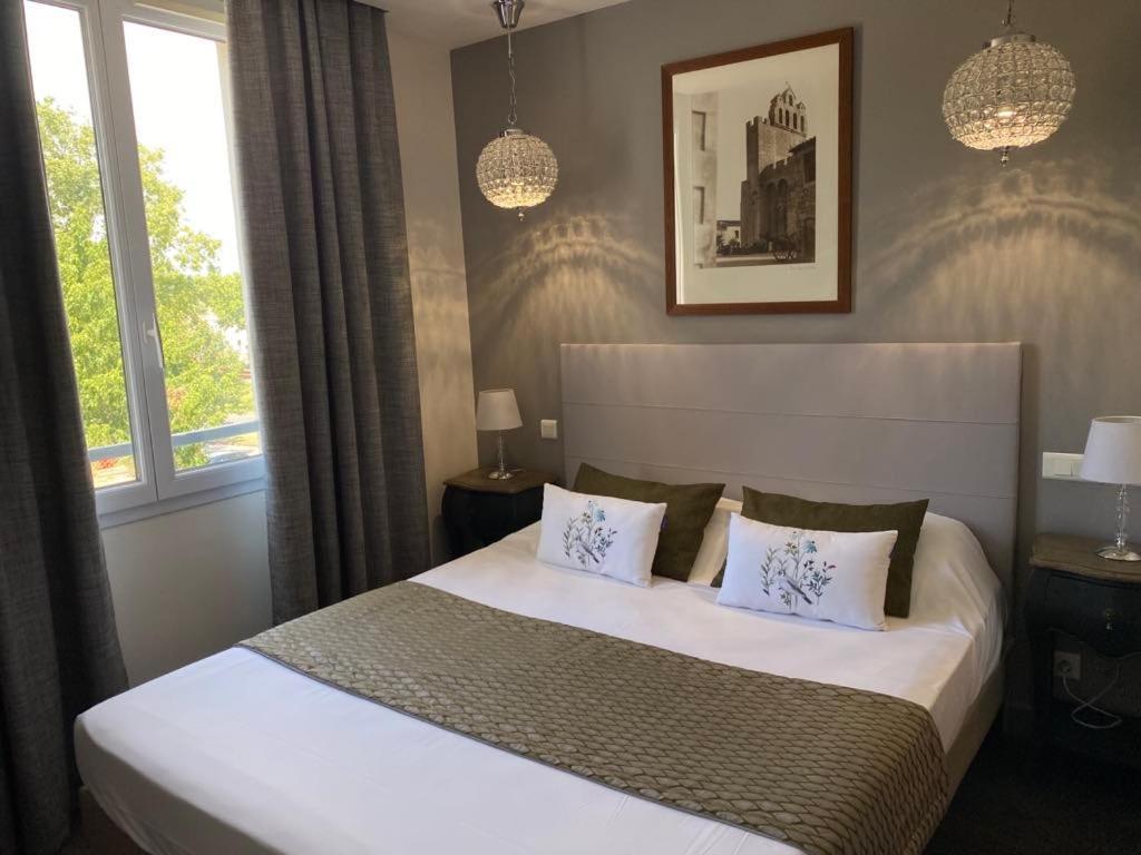 Brit Hotel Acacias อาร์ลส์ ภายนอก รูปภาพ